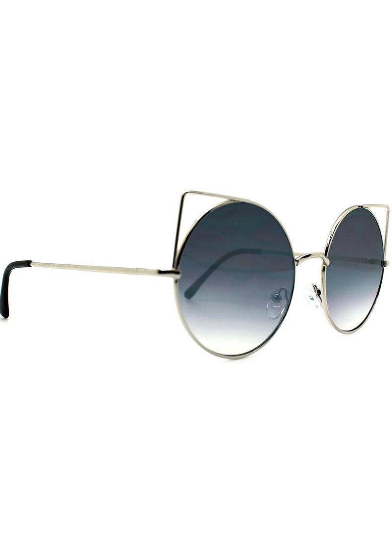 7 LUXE Bite Me Fade Sunglasses