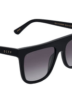 Stevie Sunglasses in Black/Gray Gradient