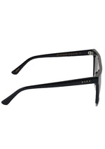Stevie Sunglasses in Black/Gray Gradient